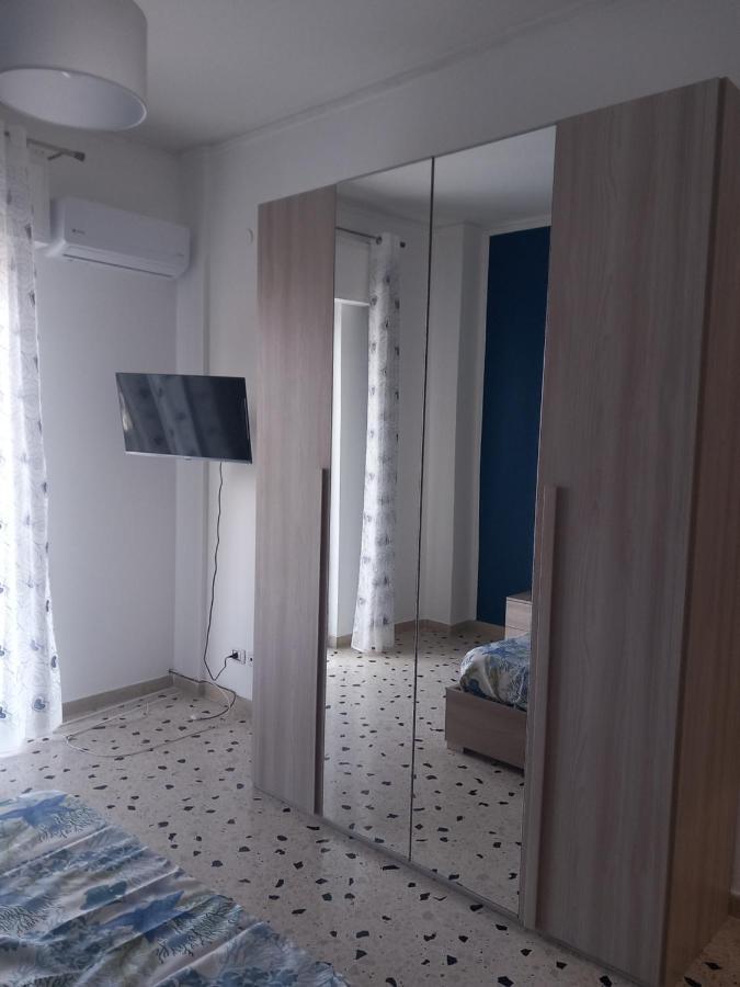 Ale Apartament Villa Palermo Buitenkant foto